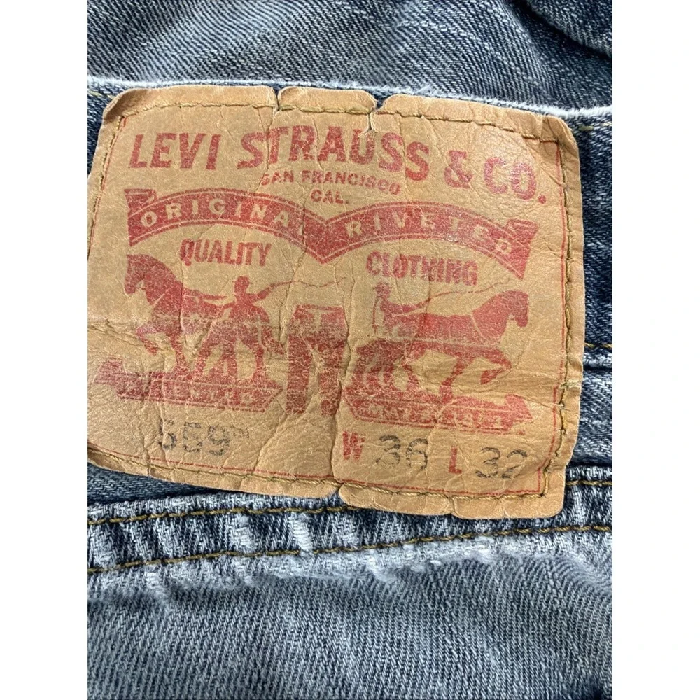 Levi's 551 Jeans Men's 36x32(see Pictures) Blue Denim Relaxed Fit Zip Distressed